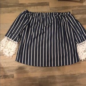 Off the shoulder lace sleeve top